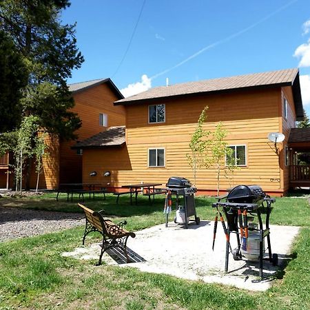 The Aspen Hotel West Yellowstone Exterior foto