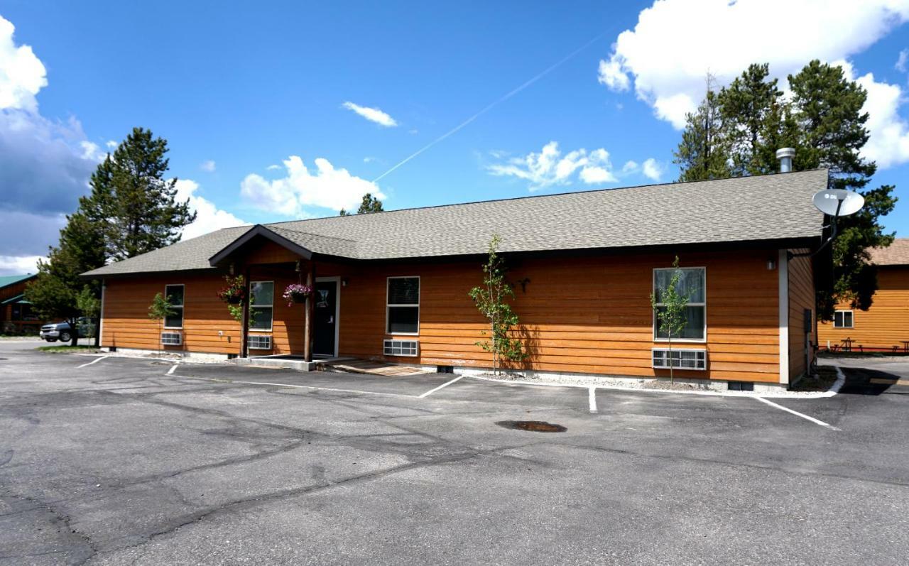 The Aspen Hotel West Yellowstone Exterior foto